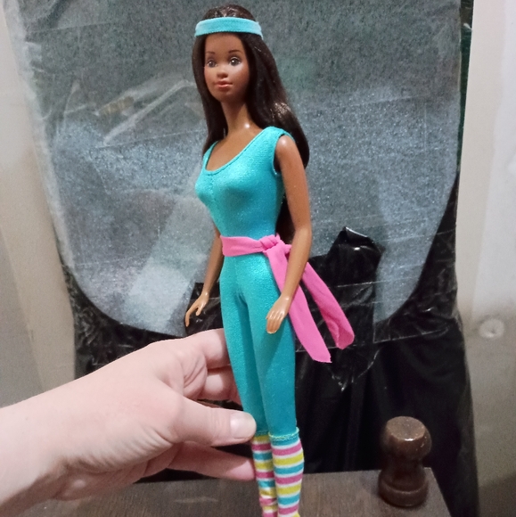 🆕Final Sale - Great Shape African American/Black Barbie - Picture 3 of 13